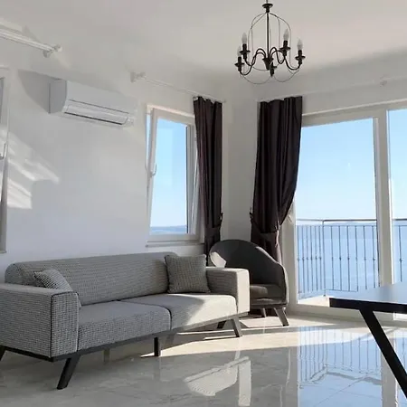 Ay Isigi With 2 Bedroom *